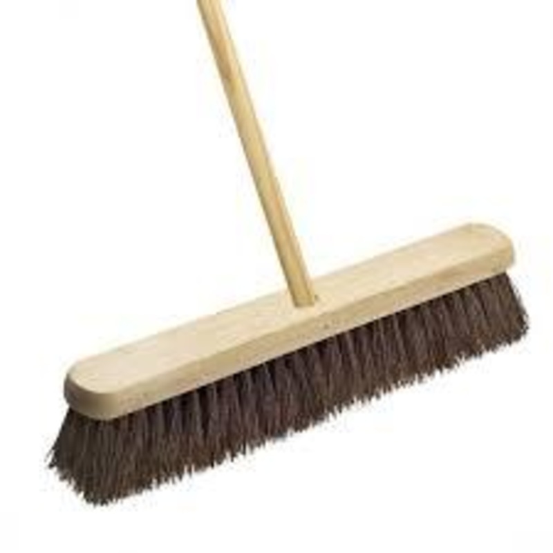 24″ Hard Bassine Garden Wooden Broom Brush 2169 (Big Parcel Rate)