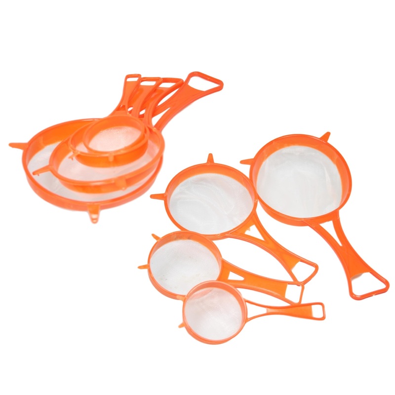 Plastic Kitchen Mesh Sieve Strainer Set of 4 Assorted Colours 5238 (Parcel Rate)
