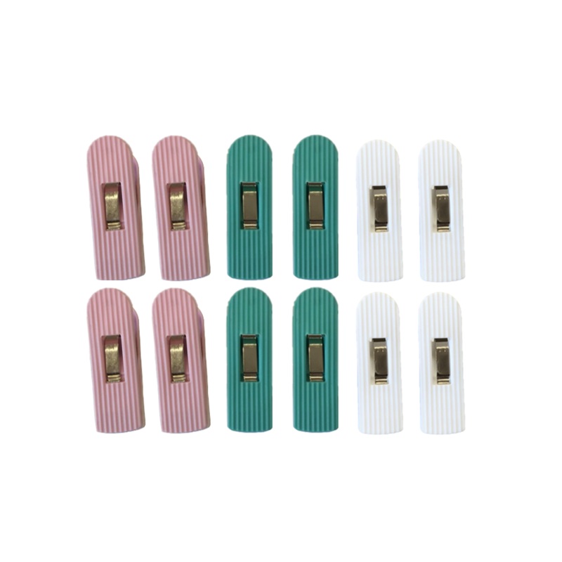 Plastic Laundry Clothes Pegs 6 cm Pack of 12 7066 (Parcel Rate)